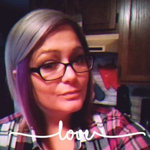 Meet your Posher, Holly